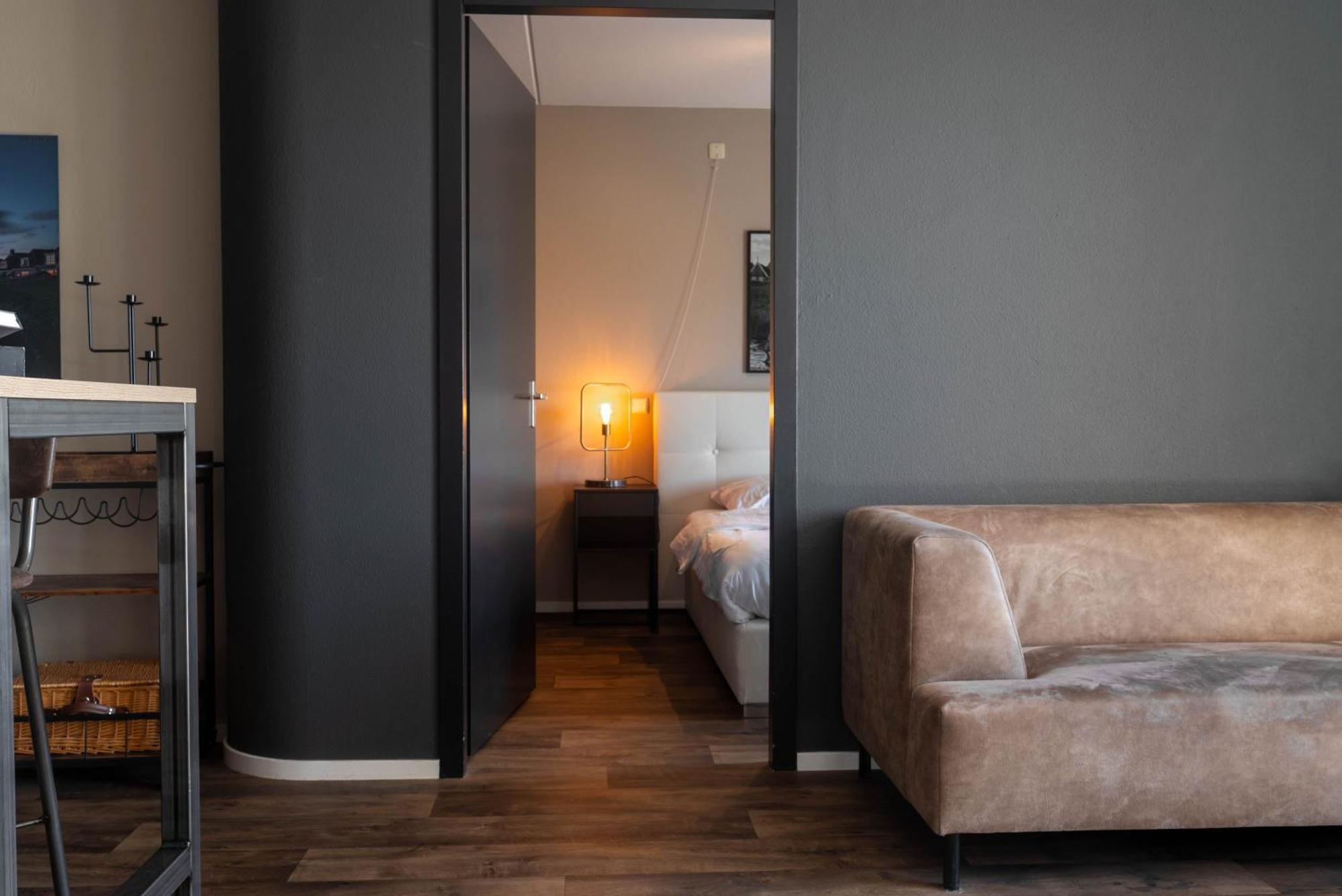 Zuiderzeestate 35, Prachtig Appartement Aan Het Ijsselmeer Makkum Zewnętrze zdjęcie